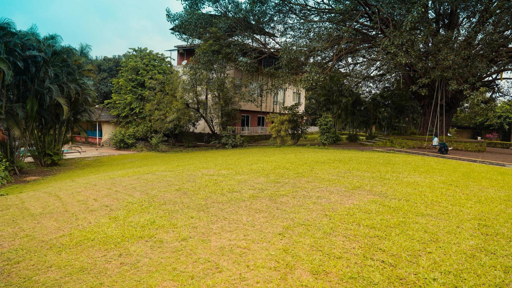 Whispering Peepul Resort Badlapur Exterior photo
