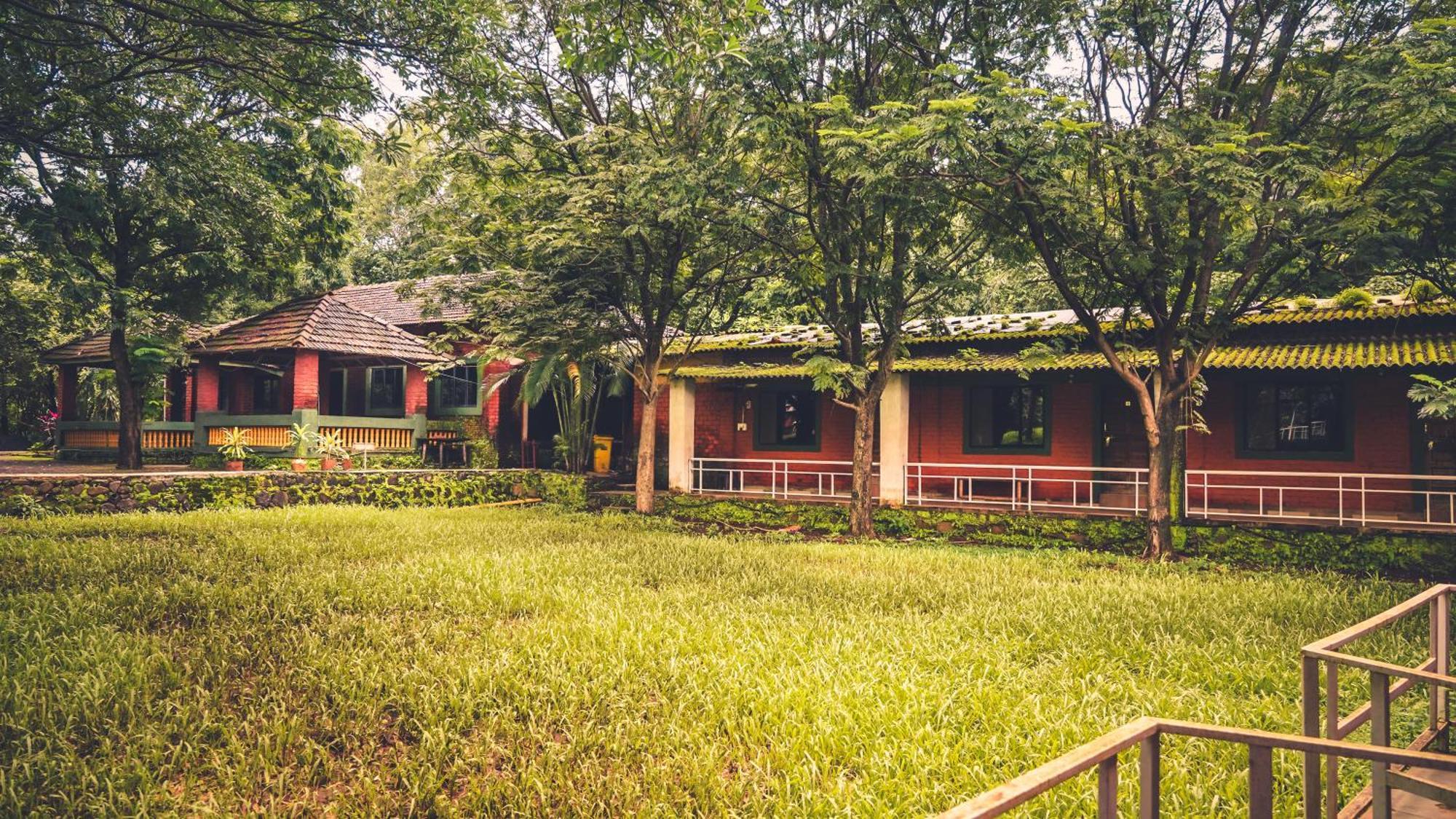 Whispering Peepul Resort Badlapur Exterior photo