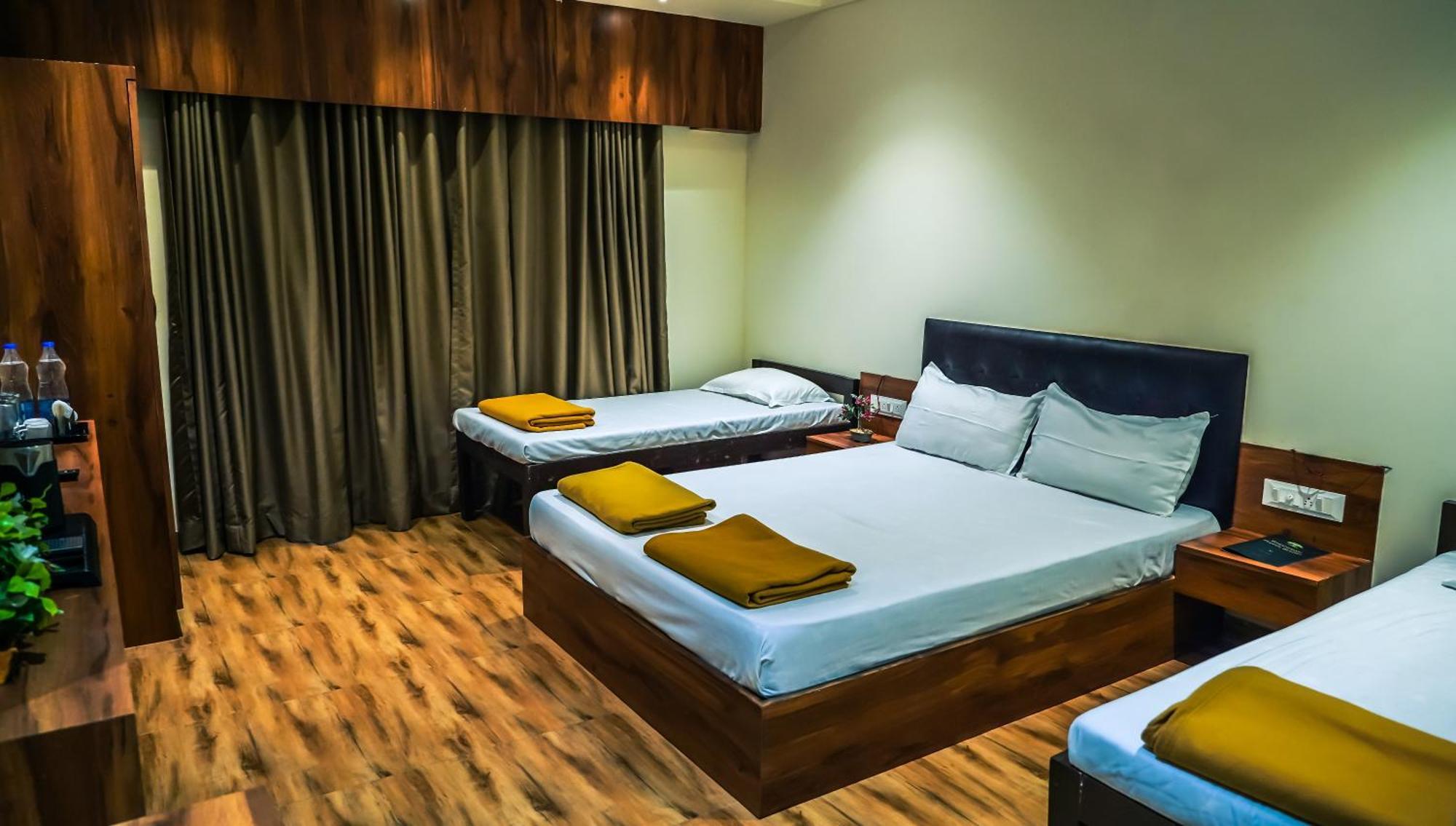 Whispering Peepul Resort Badlapur Exterior photo