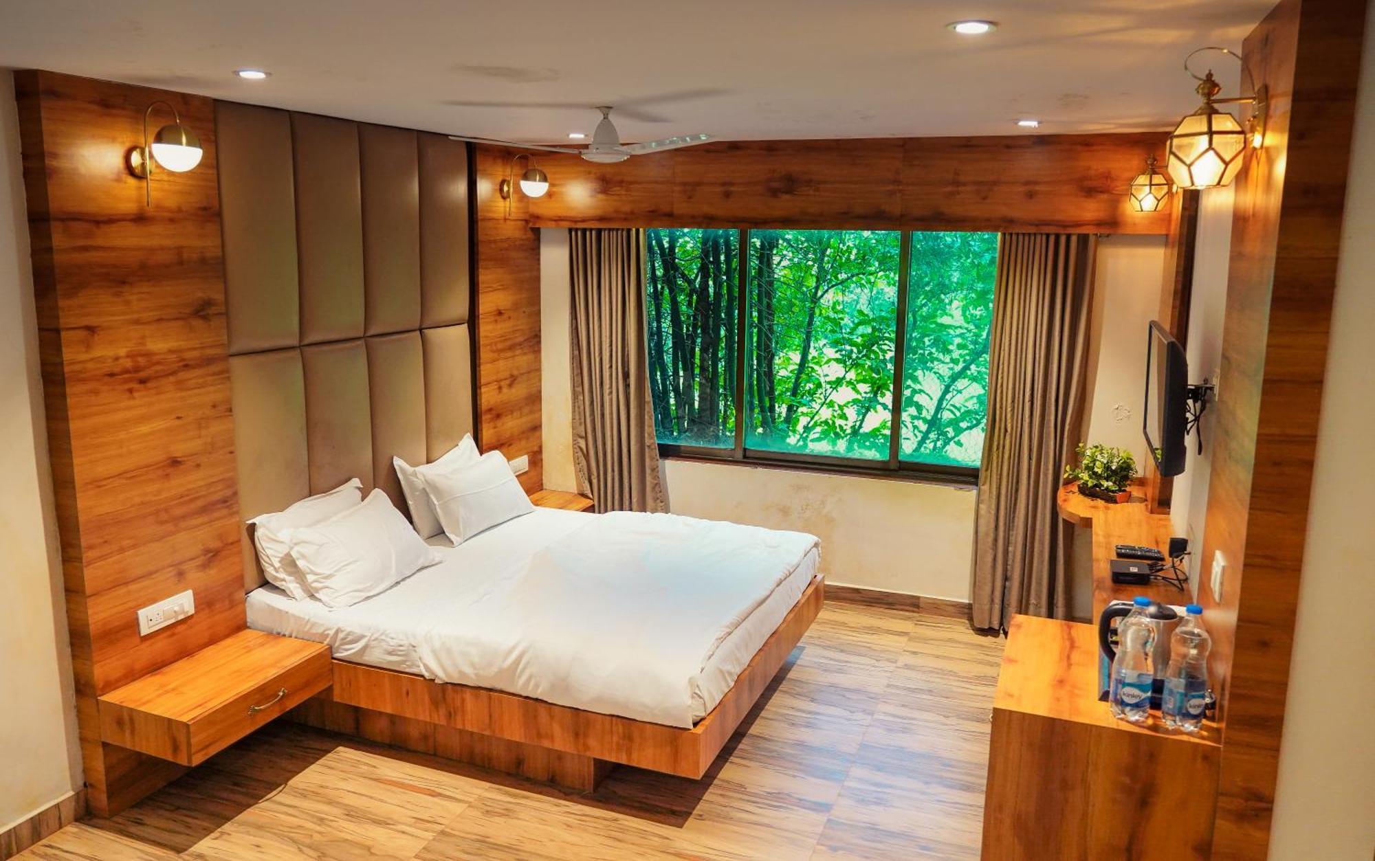Whispering Peepul Resort Badlapur Exterior photo